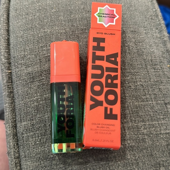 NIB Youthforia BYO BLUSH Color Changing Blush Oil chemical reaction pH - Picture 2 of 7